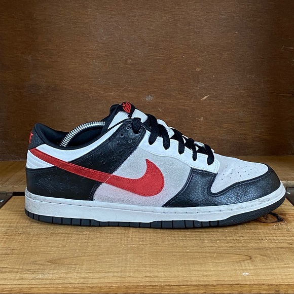 nike dunk low bred